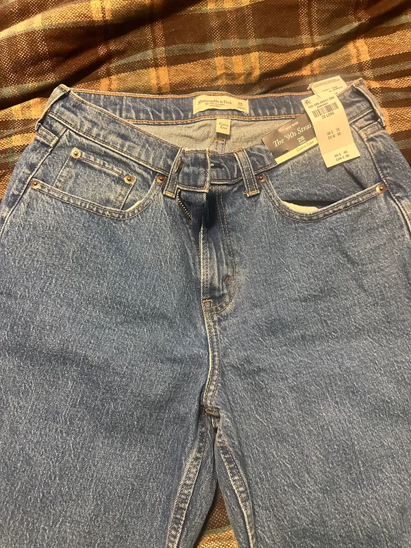Abercrombie Jeans - Image 5