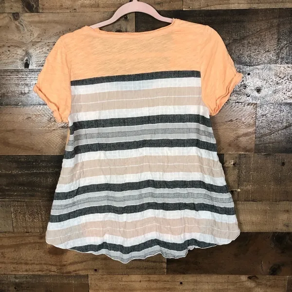 Anthropologie little yellow button‎ top - Image 7