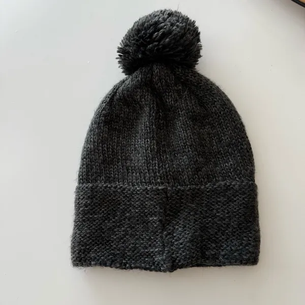 Under Armour Black Knit Pom-Pom Beanie - Image 3