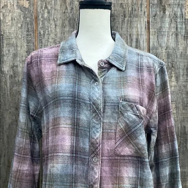 Dylan Pink Blue Plaid Long Sleeve Button Down Shirt Size L - Image 2