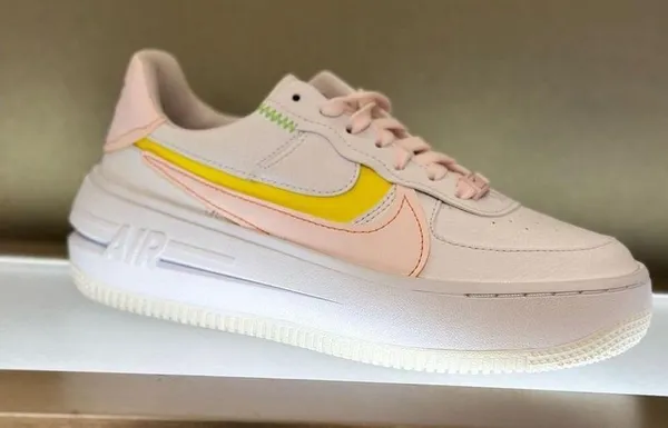 Nike Air Force 1 Platform Leather Sneakers 8 White Pearl Pink Opti Yellow - Image 5