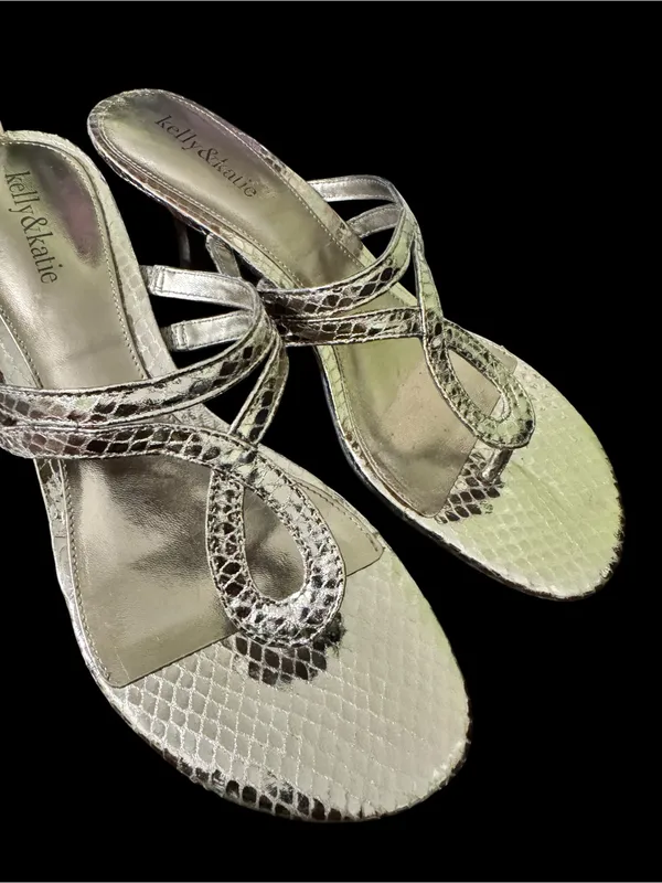 Kelly & Katie Gold Metallic Snakeskin Print Kitten Heel Slide Sandals Sz 10 - Image 7