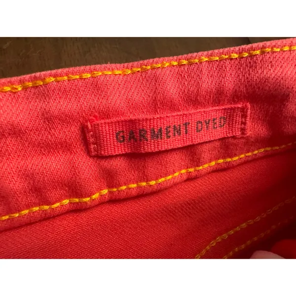 Magenta pink Judy Blue shorts NWOT women's medium - Image 3