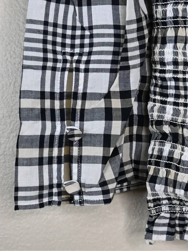 Ann Taylor Women's M Black White Plaid 3/4 Sleeve Smocked Top - Image 7