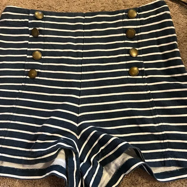Abercrombie‎ & fitch striped shorts 0 - Image 4