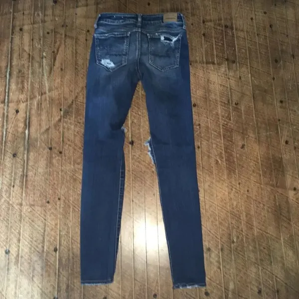 American Eagle distressed destroyed dark wash size 0 super stretch x jeggings - Image 3