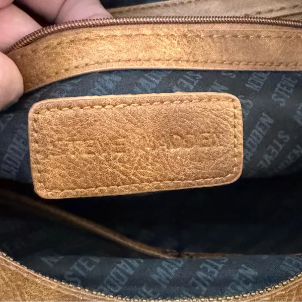 STEVE MADDEN brown top handle purse with detachable crossbody strap - Image 12