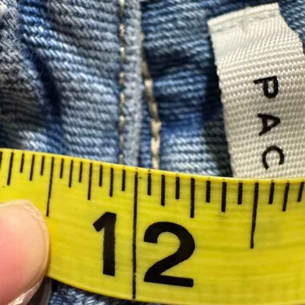 PacSun Mom Jean 29 or 8 Medium Wash Blue Embroidered‎ Daisy Floral Denim Pants - Image 11
