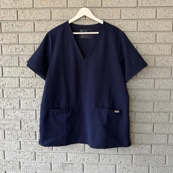 Figs Casma Three-Pocket Scrub Top Navy Blue Size XL - Image 3