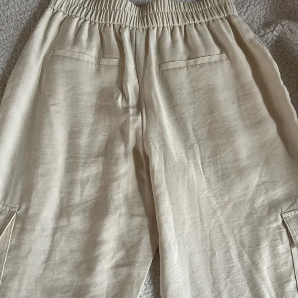 A new day women’s cargo pants elastic waist size S - Image 6