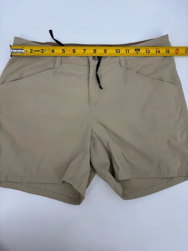 Patagonia Women’s Tan Flat-Front Drawcord Shorts - Image 3