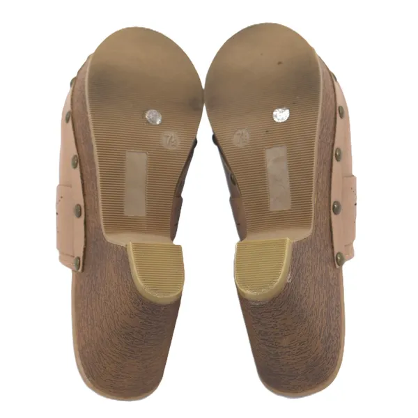 Arizona Jeans Co Tan Faux Leather Cutout Wedge Clogs Women's Size‎ 7.5 - Image 8
