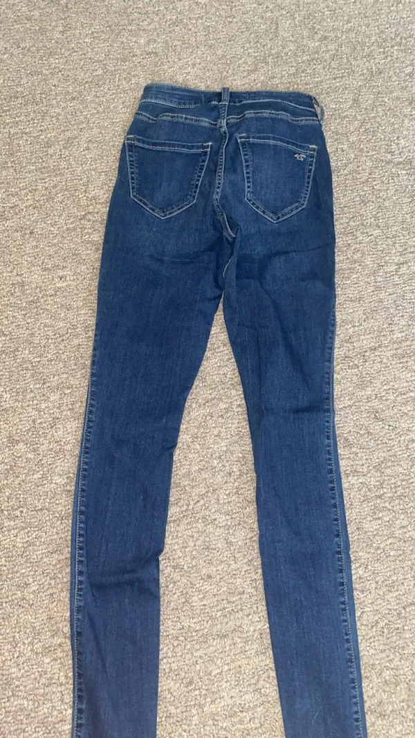 Hollister Skinny Jeans - Image 3