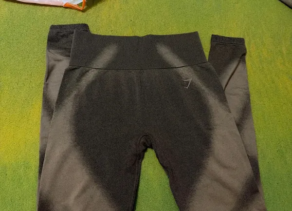 Gymshark Men’s Workout Set Shirt & Leggings Size XL - Image 2