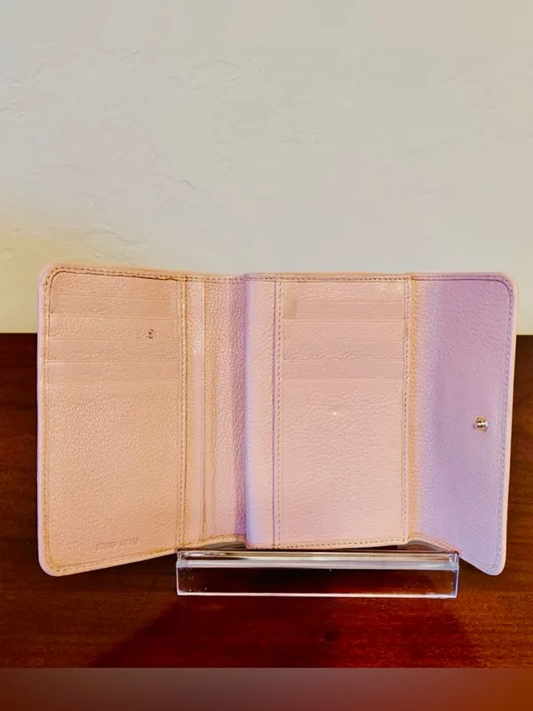 Miu Miu Madras Fiocco Trifold Wallet Blush Pink Leather Bow COA Authentic -EUC - Image 2
