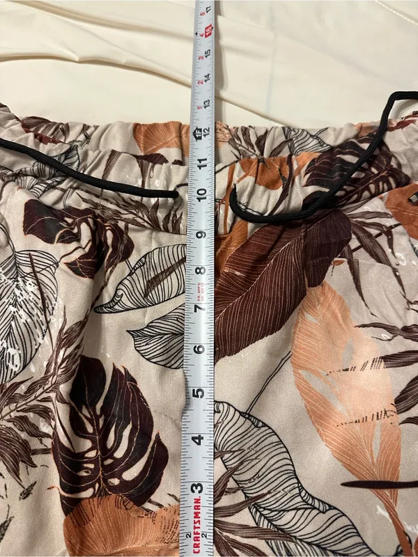 Amorosa Leaf Fauna Faux Suede Pants - Brown Tones - NWT - Size S-L (estimated) - Image 13