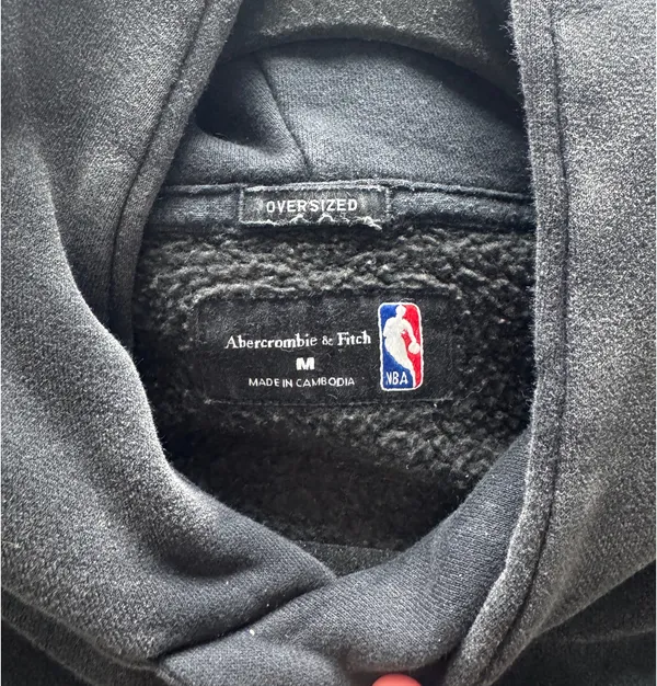 Abercrombie Sweatshirt - Image 4