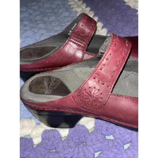 Dansko Ox Blood Red Leather Mary Jane Clogs Sz.9 Discontinued 2011 - Image 7