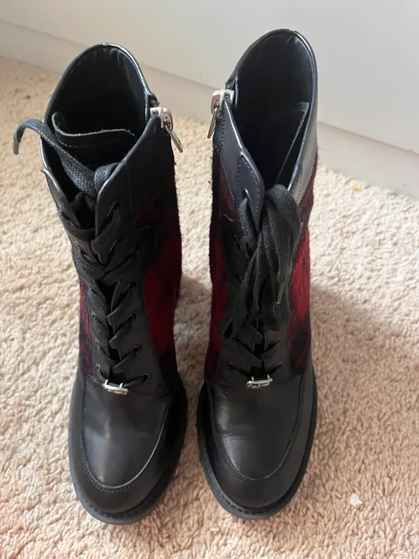 Coach Boots - Image 14