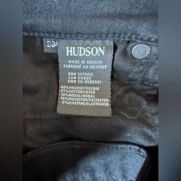 Hudson Jeans Nico Mid-Rise Super Skinny in Black Black - Image 8