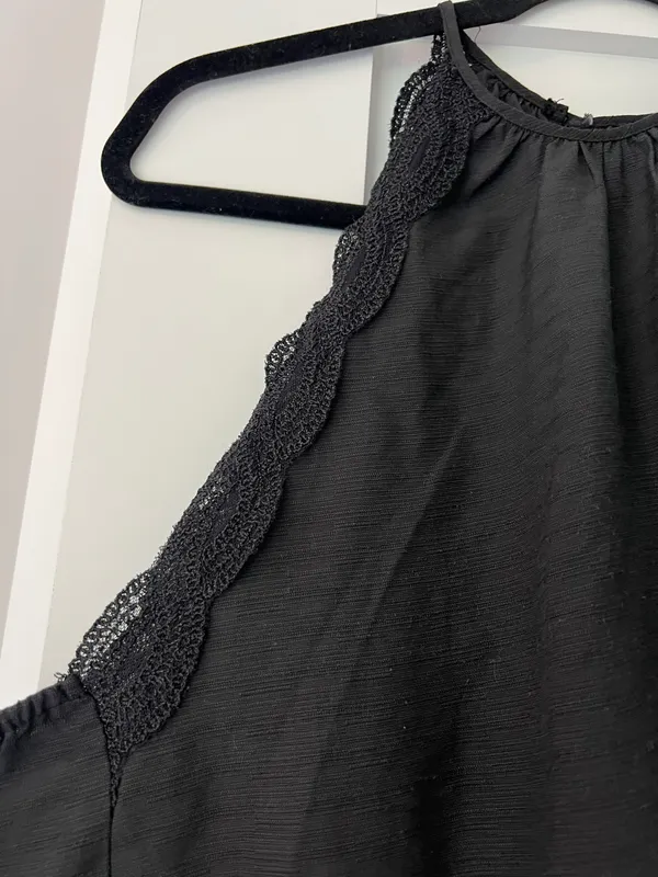 Kendall & Kylie Black Tank Top - Image 3