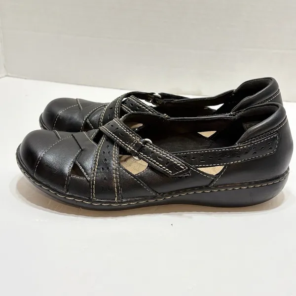 Clarks Women's Ashland Spin Q Leather Slip-on Loafers Shoes Size 8M - Image 5