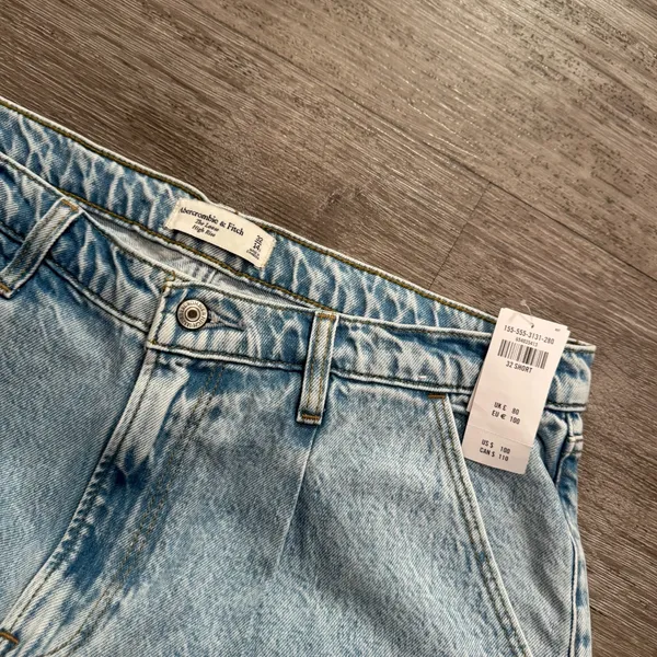 Abercrombie & Fitch Light Blue Wide Leg Jeans - Image 3