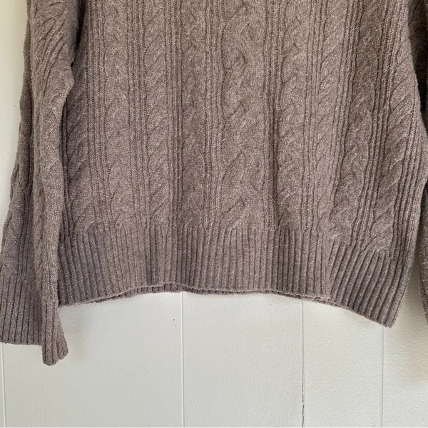 NOISY MAY Cable Knit Sweater Brown Medium - Image 3