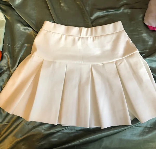 Princess Polly White Pleaded Skirt - Image 4