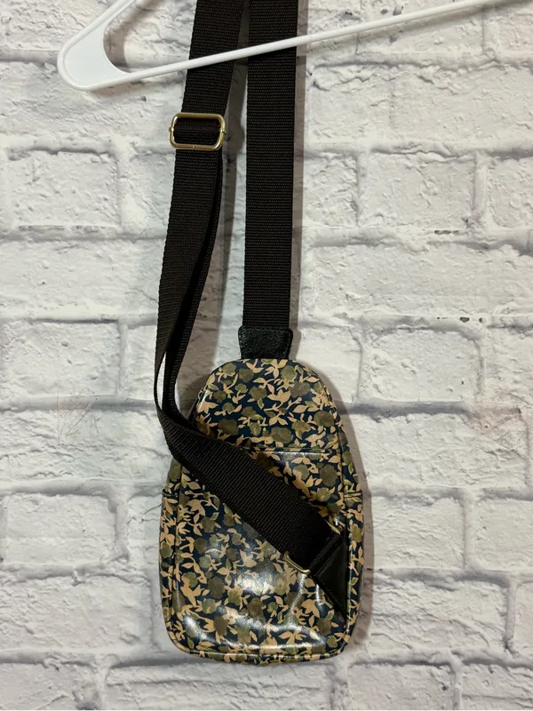 Patricia Nash Marisol Olive Groves Crossbody Sling Bag - Image 5