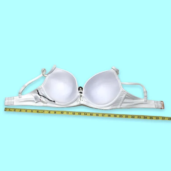 NWOT 34D White Underwire Push Up Bra Bikini Top Adjustable Straps Ribbed Texture New - Image 4
