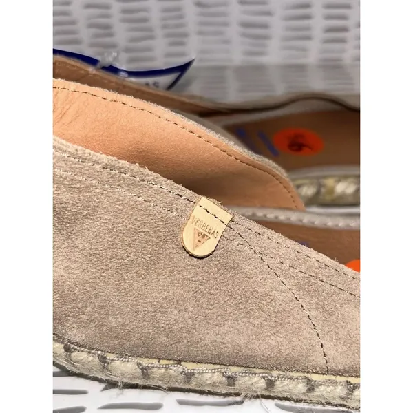 NWT Verbenas Womens Suede Peep Toe Espadrille Flats Taupe Made‎ in Spain Sz 9.5 - Image 5