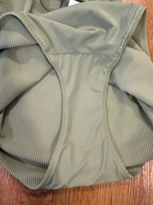 Lululemon Poolside Pause One Piece Swimsuit - Image 8