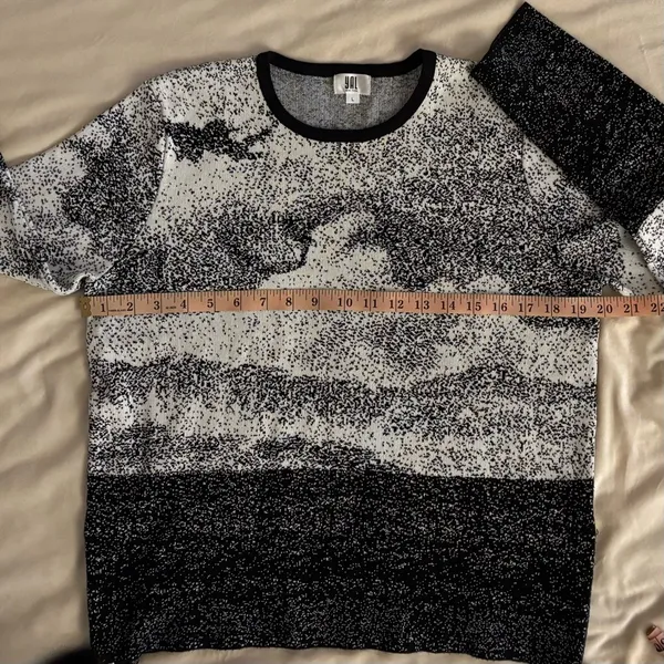 YAL New York Black White Speckled Crew Neck Sweater L - Image 5