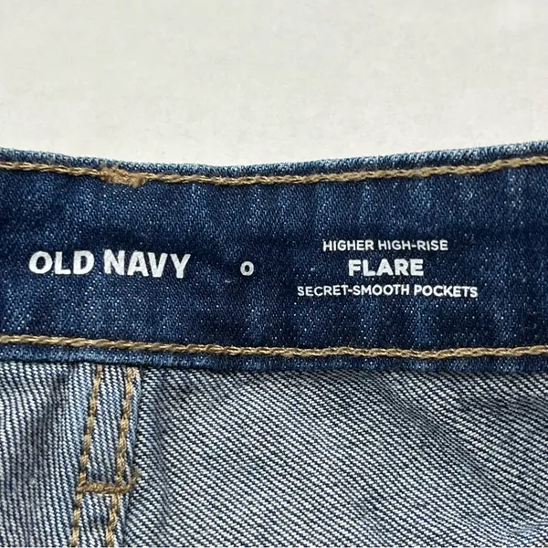 Old Navy Higher High Rise Flare Womens Size 0 / 24‎ Waist Blue Denim Jean NEW - Image 2