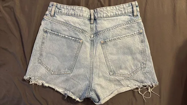 Zara high rise denim shorts - Image 3