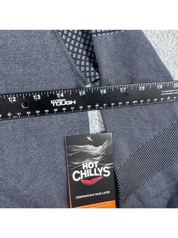 Hot Chillys Womens Black Crew Neck Performance Base Layer Size M 3D Knit New Wit - Image 3