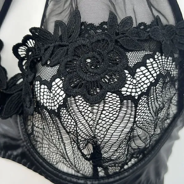 Dream girl lace black medium halter bra - Image 2