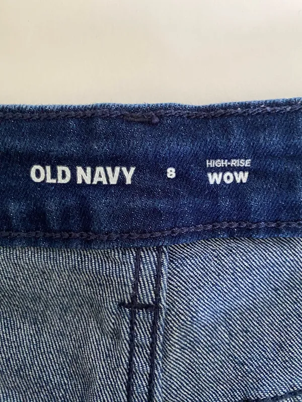 Old Navy High Rise Denim Shorts Size 8 - Image 4