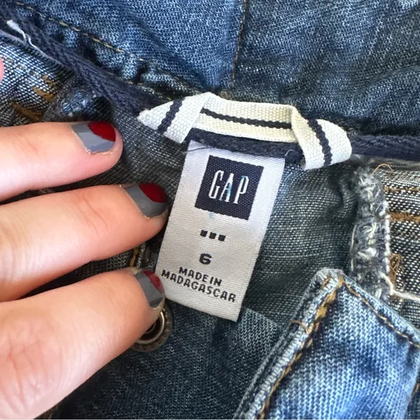 2006 Gap Denim Tie Waist Mini Shorts - Image 3