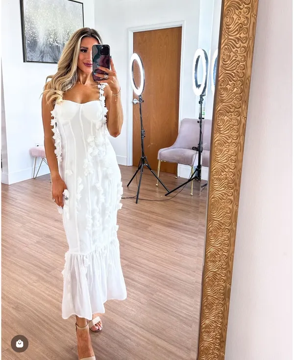 Bella And Boutique Bloom Dress - Image 4