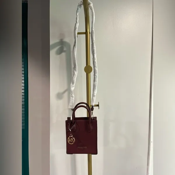 Michael Kors NW(partial)tag Mercer Extra-Small Pebbled Leather Crossbody Bag - Image 9