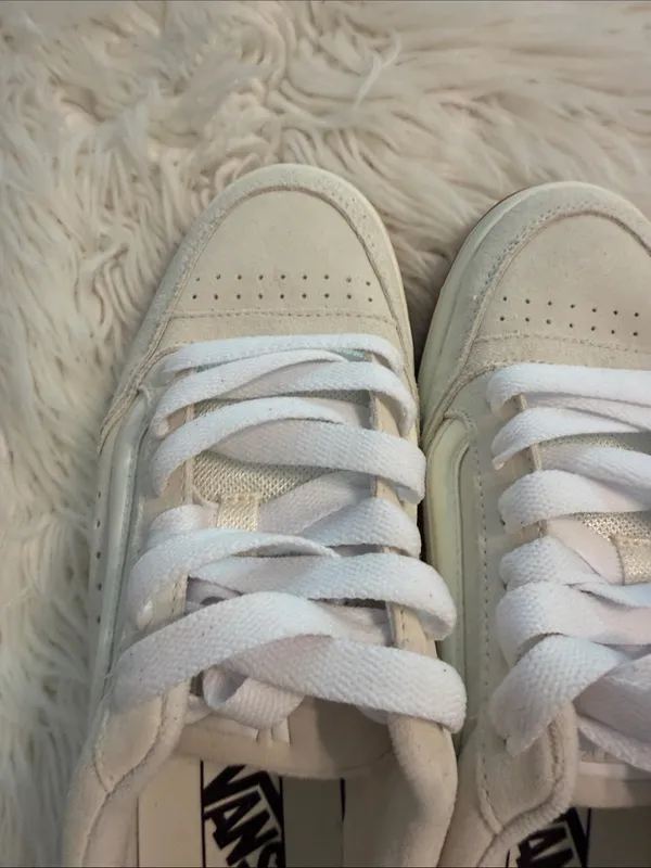 Vans Cream Suede Low-Top Sneakers with Gum Outsole size 8.5 man and 10 women’s - Image 12