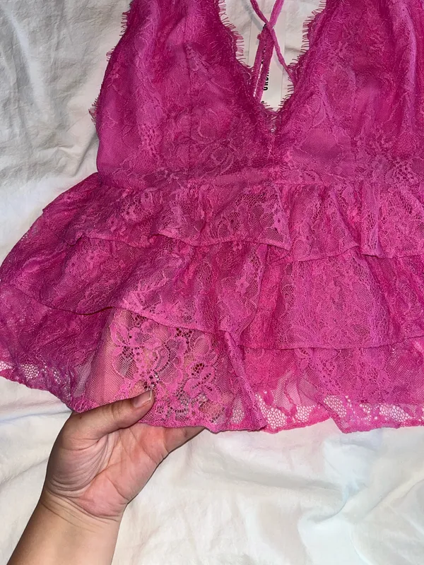 Urban Outfitters Lace Cami - Image 3