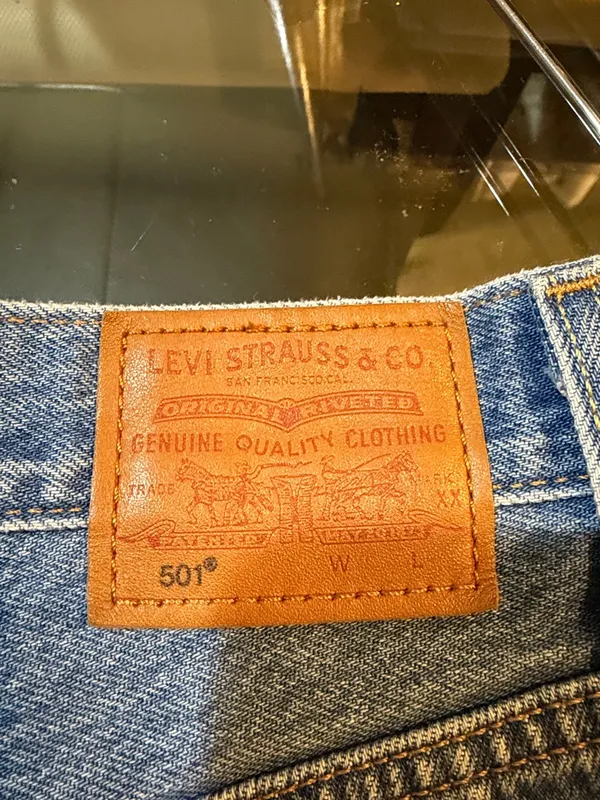 Women’s Levi’s 501 Distressed Jean Shorts - Image 4