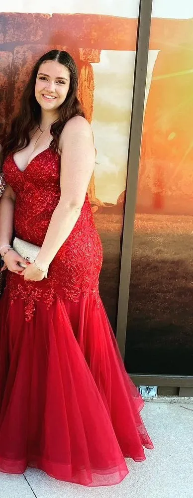 Prom Dresss Red Size 12 - Image 5