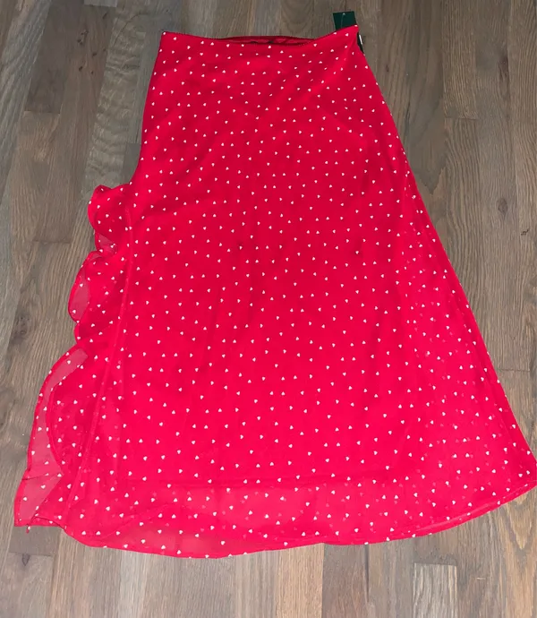 A New Day NWT Wild Fable Red Heart Print Ruffle Midi Skirt XS Coquette Romantic - Image 2