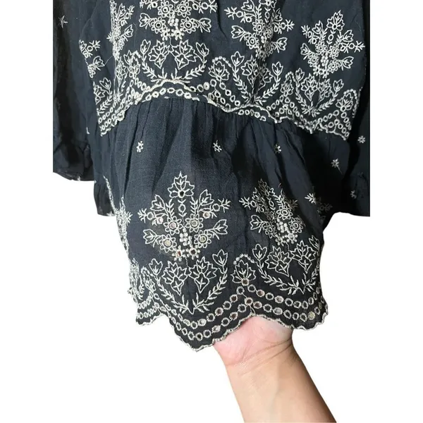 American Eagle Black Embroidered Flowy Blouse‎ Size S - Image 4