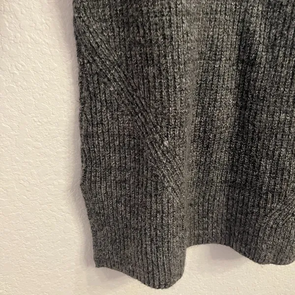Old Navy Gray mock neck‎ tunic sweater small casual soft comfy - Image 3