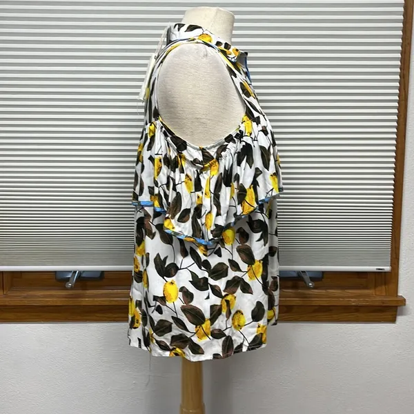 Entro NWT Off White Lemon Print Button Down Open Shoulder Ruffle Top - Image 4